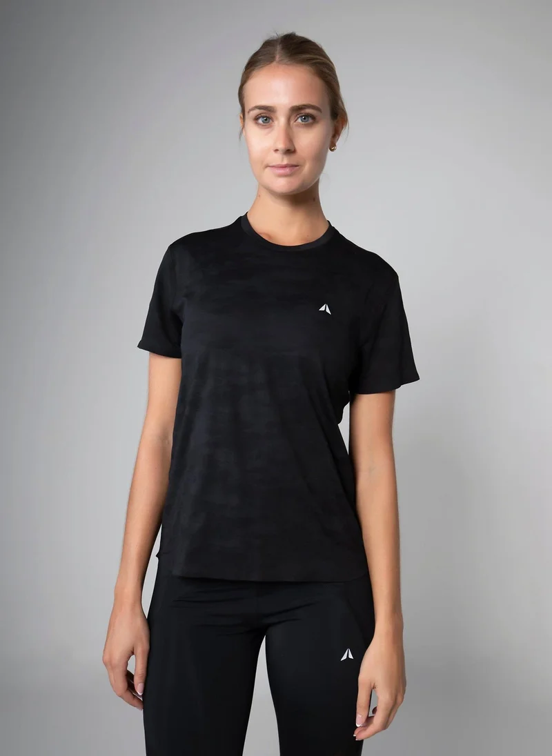 Aora Women’s Ultralight Performance T-Shirt – Featherlight Quick-Dry Gym Tee for High-Intensity Workouts & Everyday Comfort (Black)